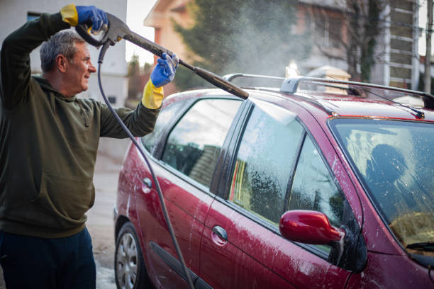 Pressure Washing Services for Businesses in Lake Dalecarlia, IN